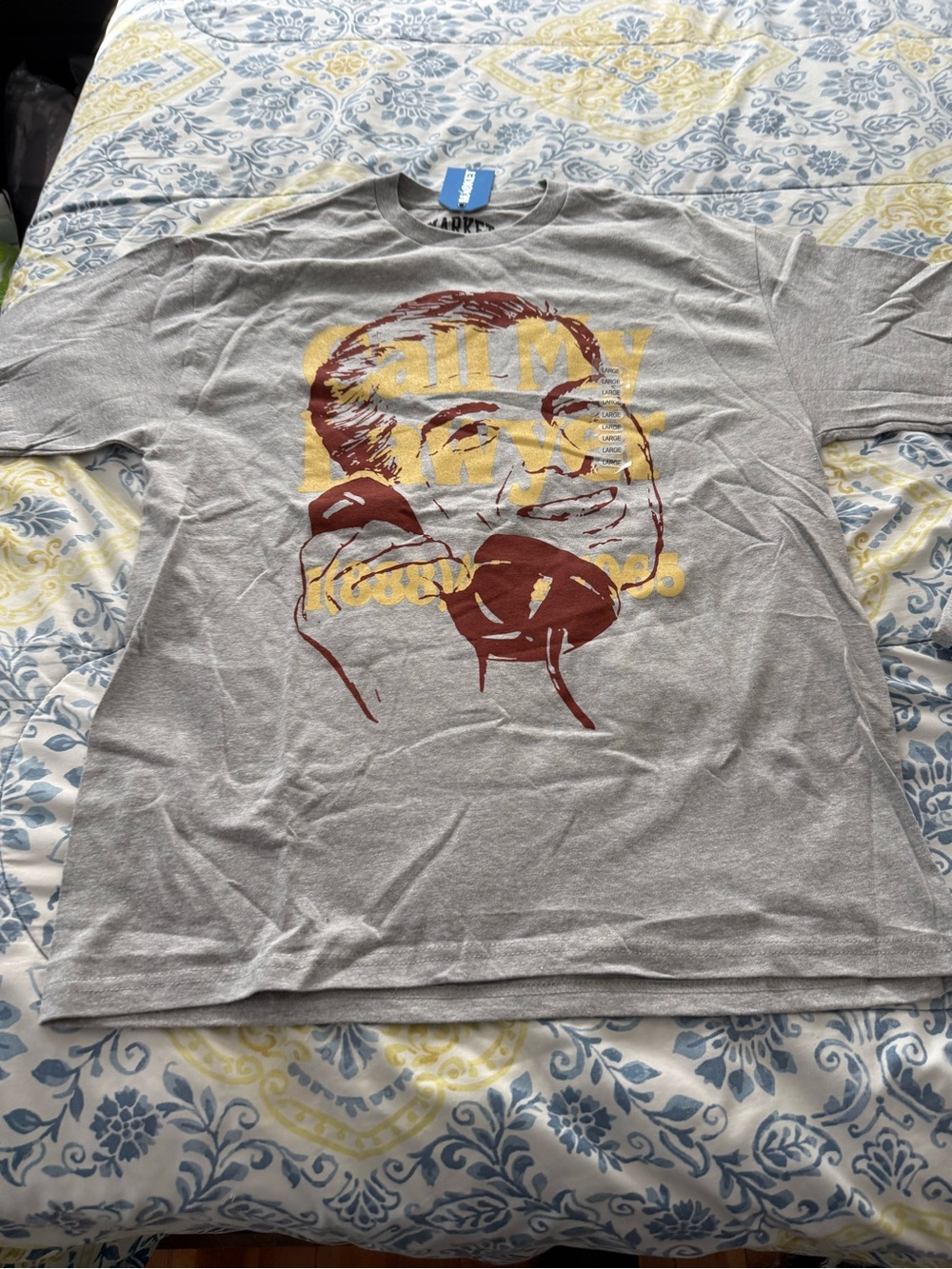 Market Studios Men’s Gray Short-Sleeve Graphic Tee with Vintage Phone Motif